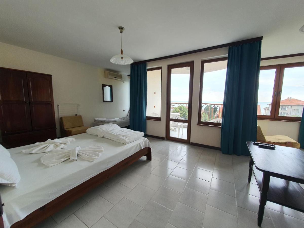 Lazur Hotel Ravda Exterior foto